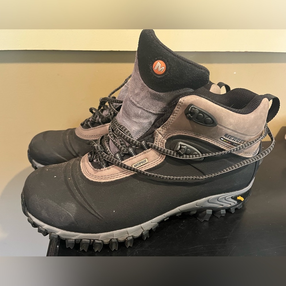 Merrill Thermo 6 insulated boot EUC